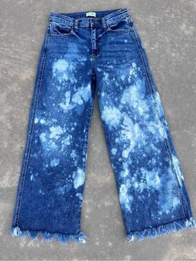 Sneak Peek Wide Leg Jeans Size 3/26